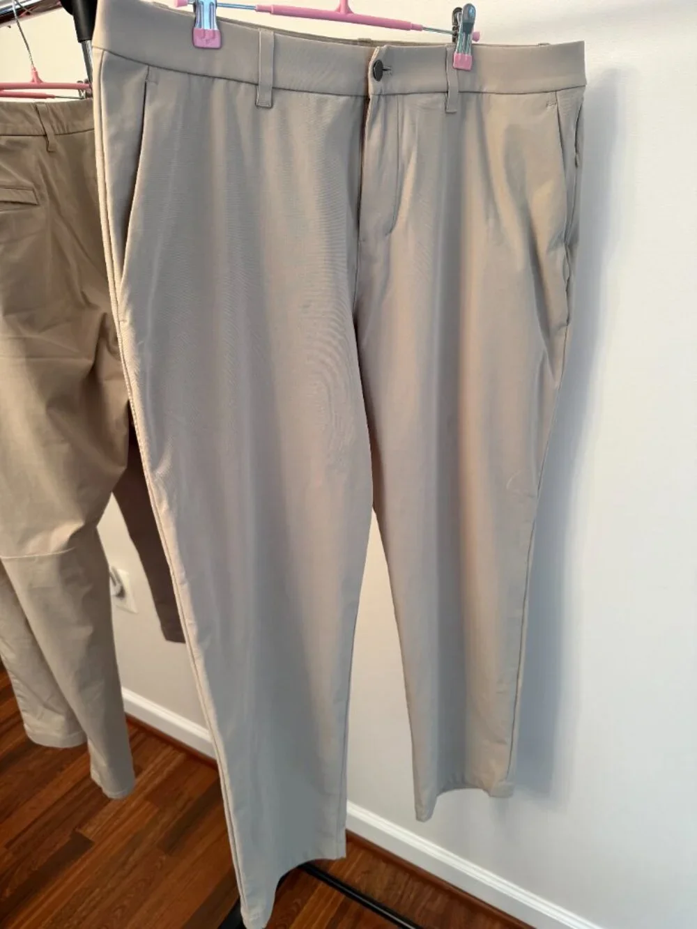Lululemon Cargo Pants Tan Lot